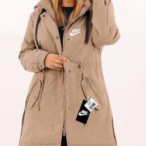 Nike – Women’s Hooded Parka
